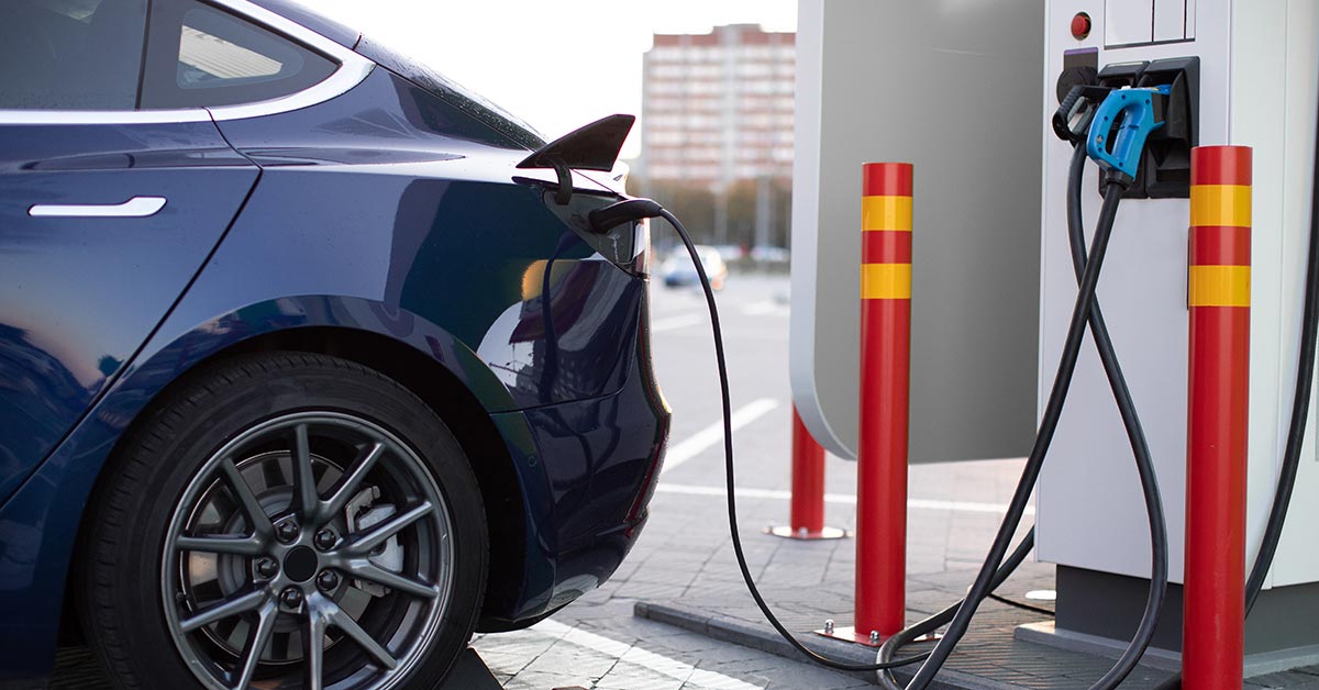 Atbalsts elektroauto iegādei Latvijā un elektroauto uzlāde