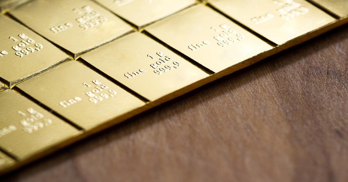 Investīciju zelta stieņi un monētas salīdzinājumam